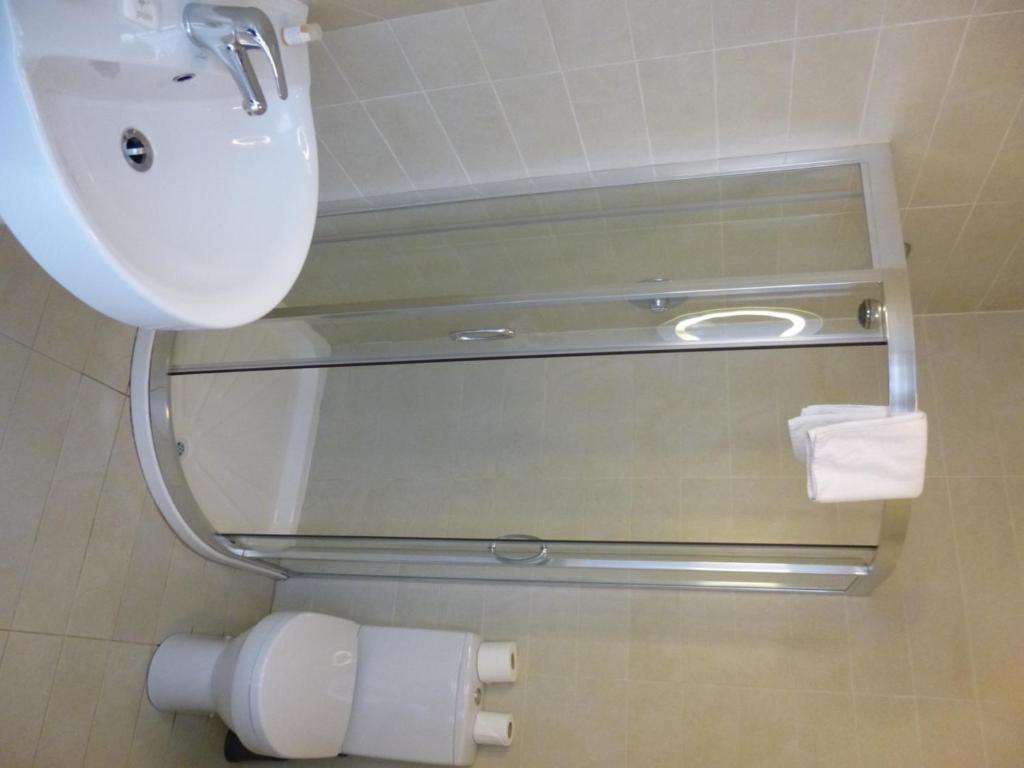 קינסייל The White Lady Hotel חדר תמונה